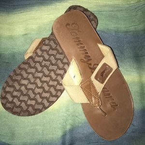 Tommy Bahama flip flops